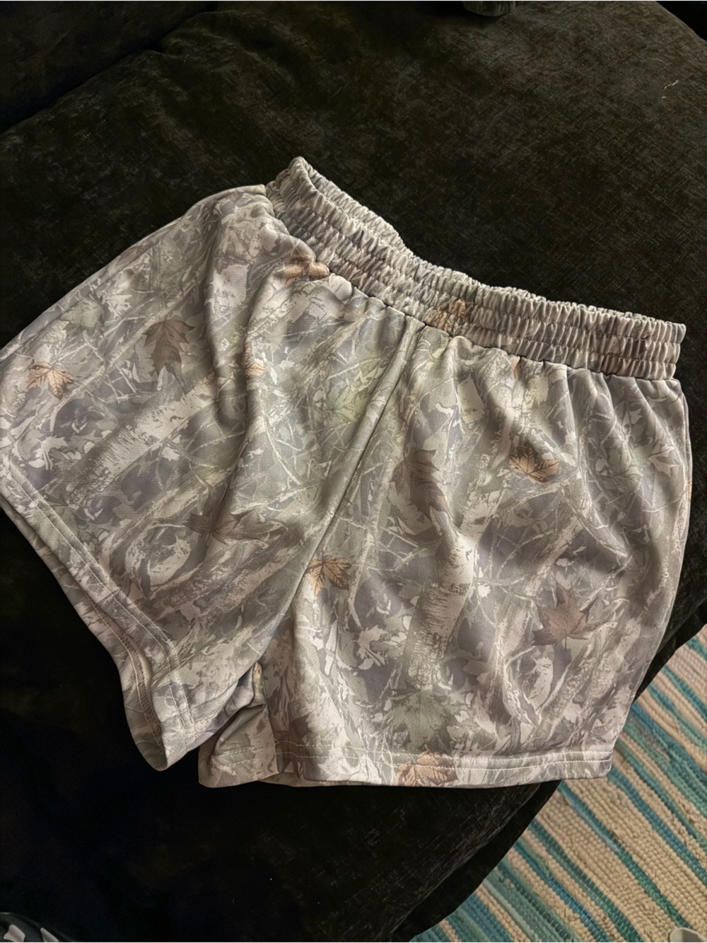 Light Camo Elastic Waist Shorts